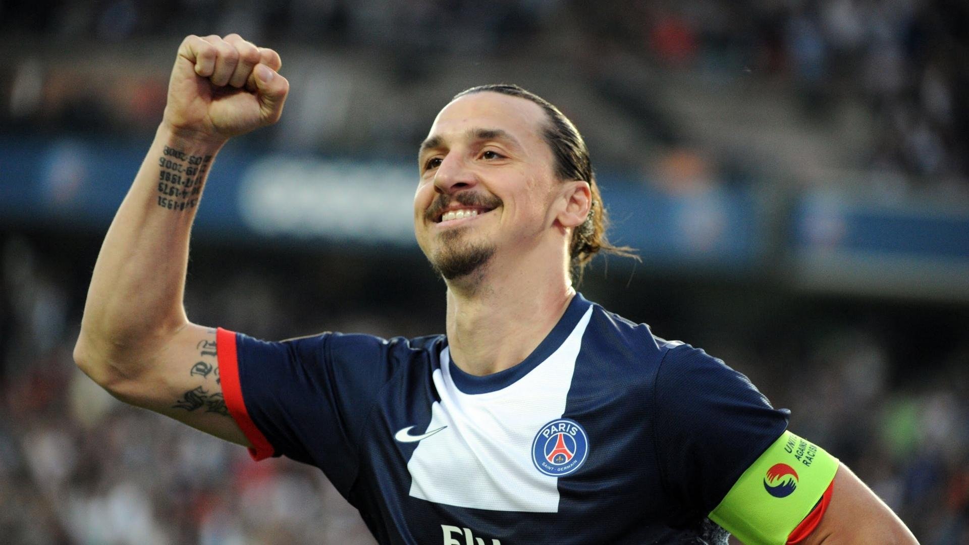 关键篮板：李磊抢得无数重要防守篮板！，李磊 球员